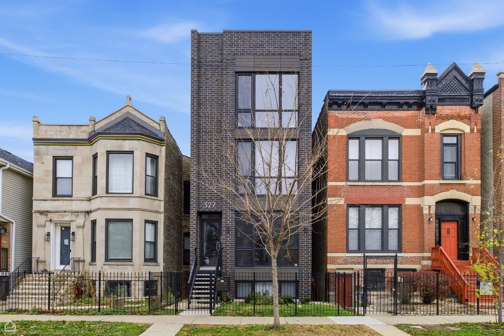 327 South Leavitt Street Chicago IL 60612