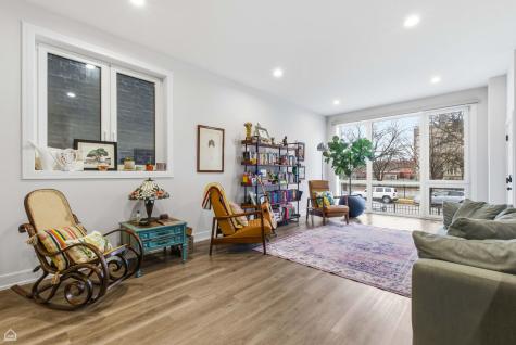 327 South Leavitt Street Chicago IL 60612