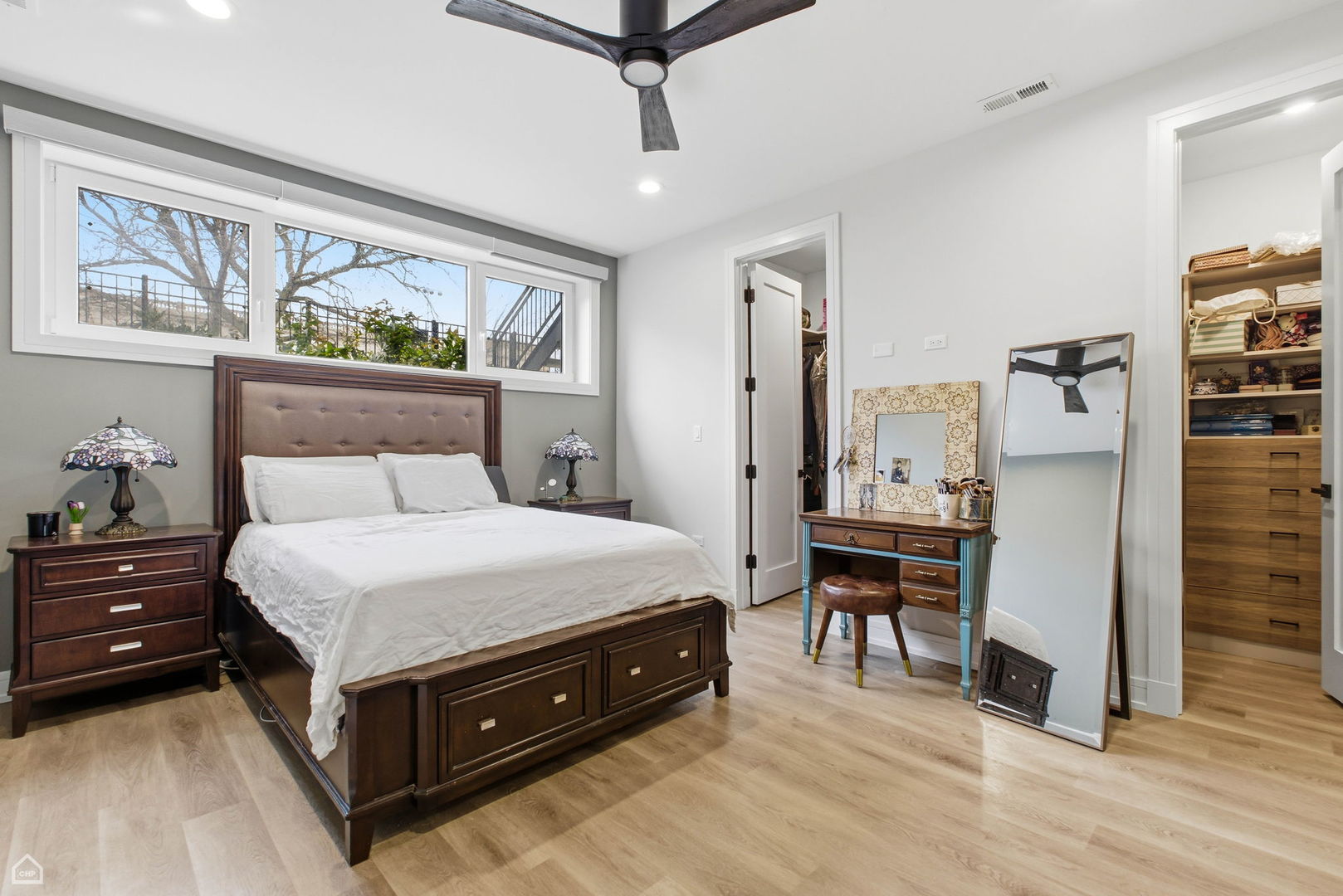 327 South Leavitt Street Chicago IL 60612