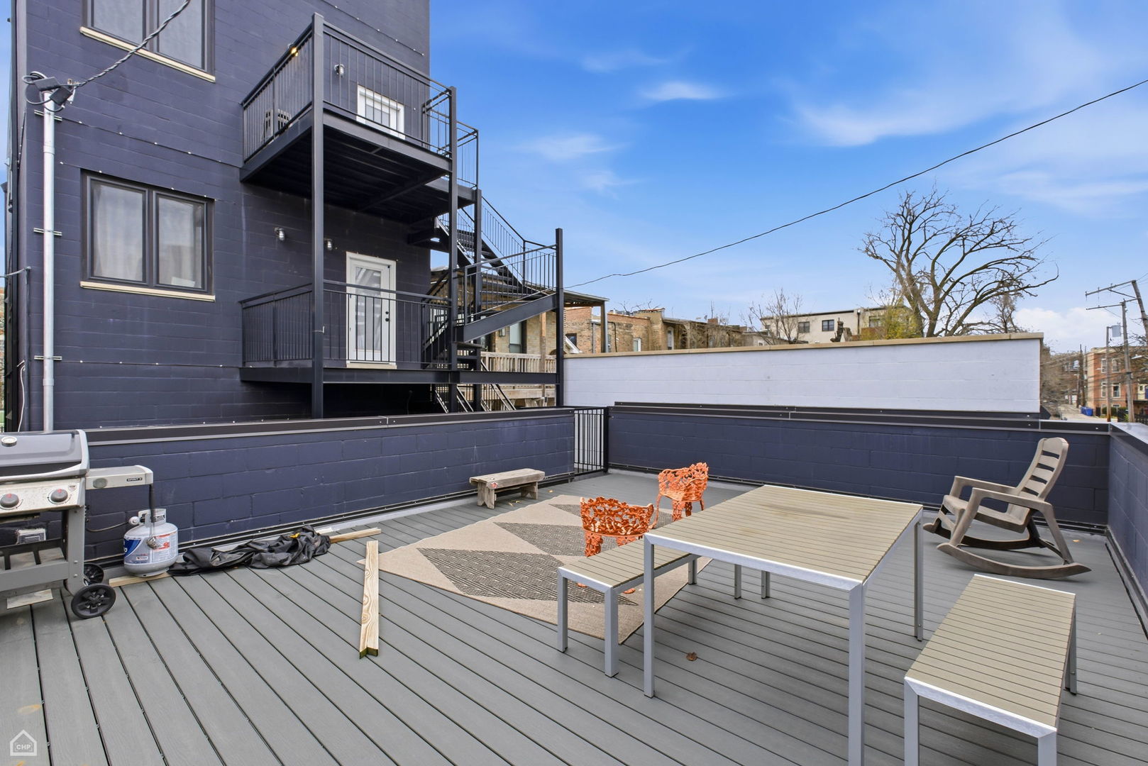 327 South Leavitt Street Chicago IL 60612