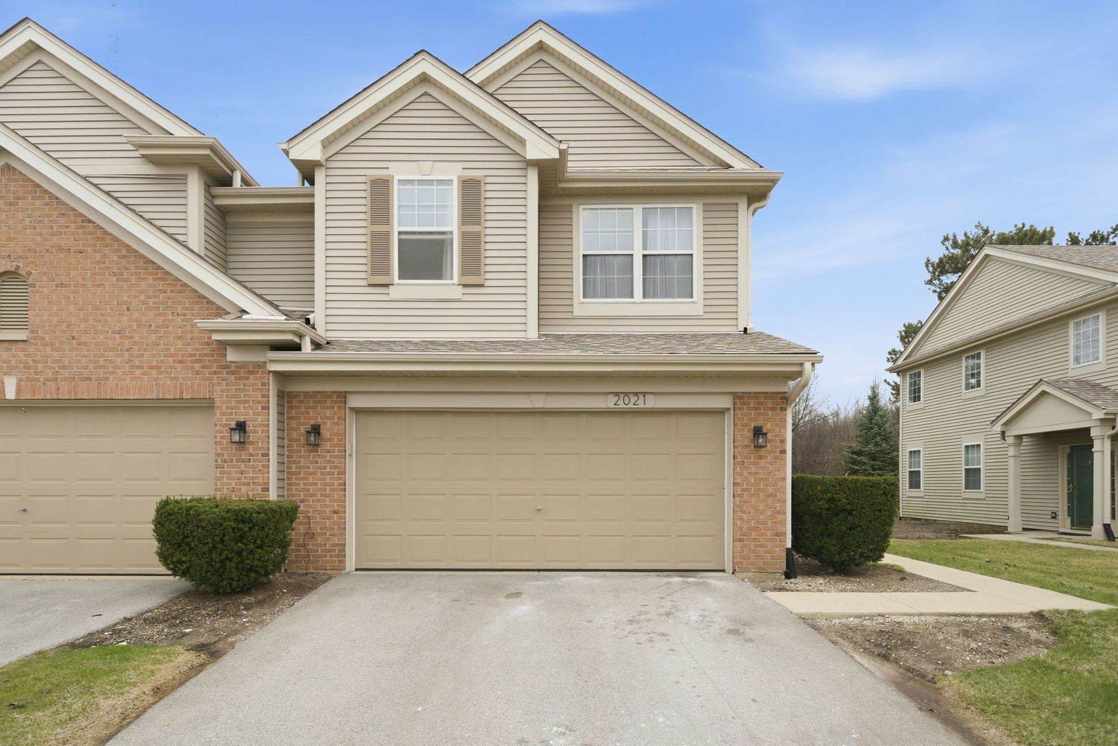 2021 Cypress Court Glendale Heights IL 60139