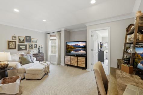 22W408 Autumn Blaze Drive Glen Ellyn IL 60137