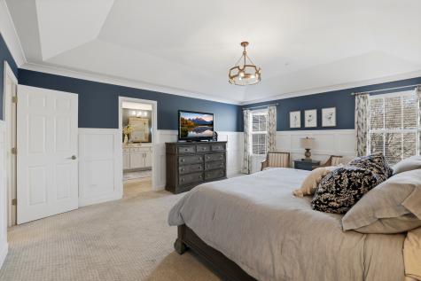 22W408 Autumn Blaze Drive Glen Ellyn IL 60137