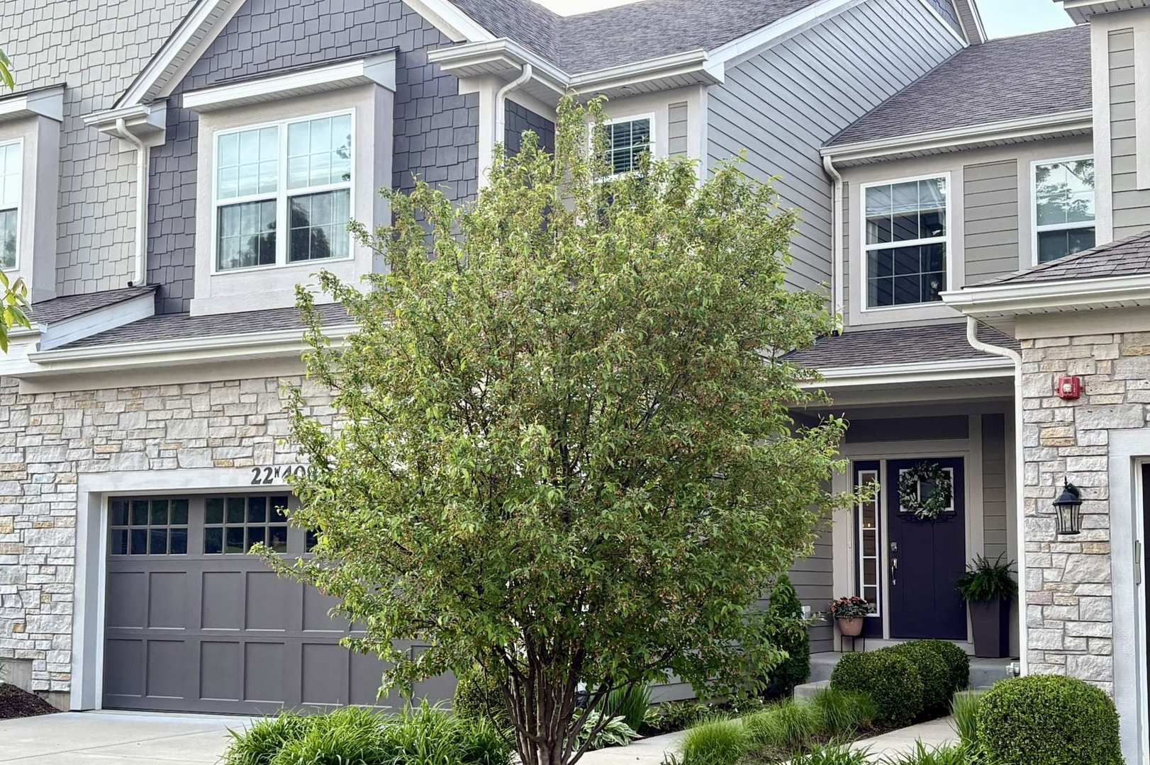 22W408 Autumn Blaze Drive Glen Ellyn IL 60137