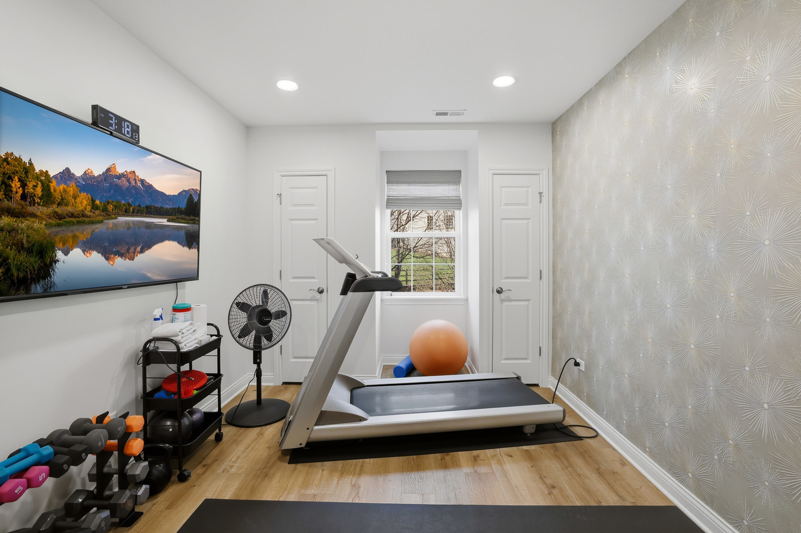 22W408 Autumn Blaze Drive Glen Ellyn IL 60137