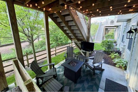 22W408 Autumn Blaze Drive Glen Ellyn IL 60137