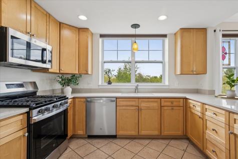 977 Harris Road Grayslake IL 60030