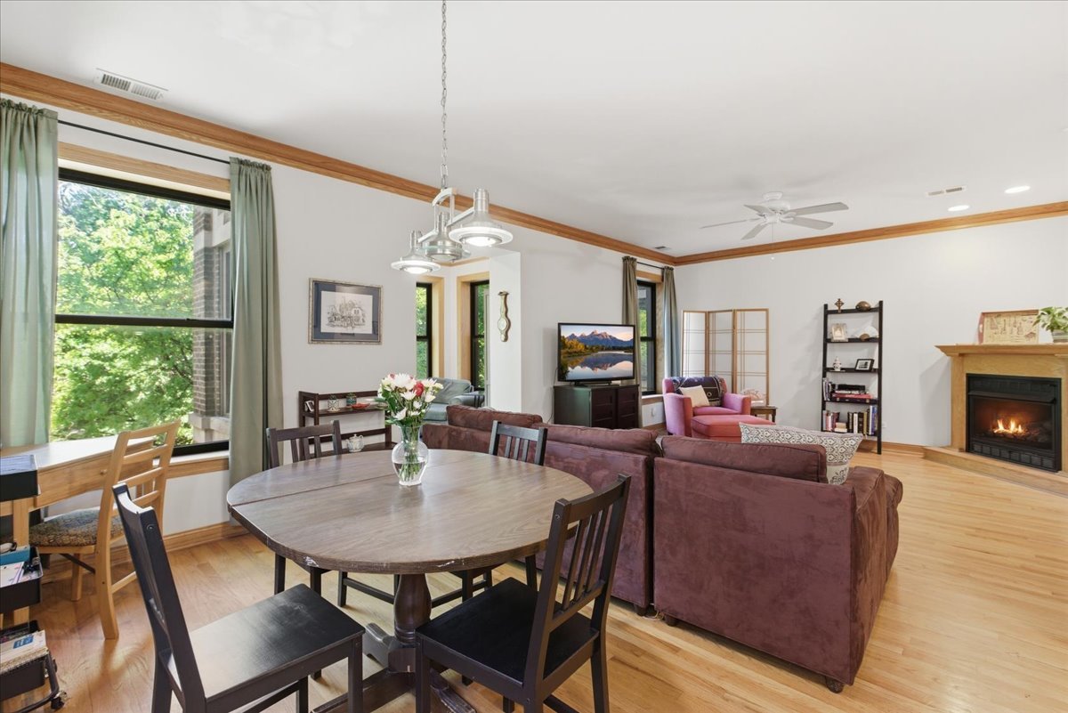 5311 South Woodlawn Avenue Chicago IL 60615