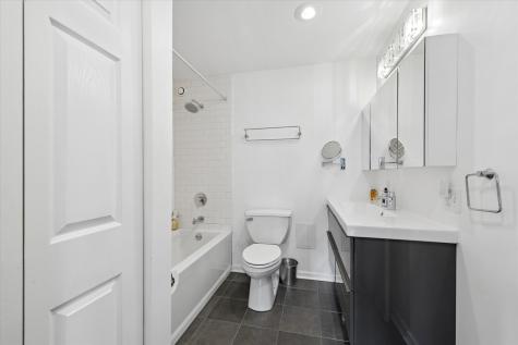 40 East 9th Street Chicago IL 60605