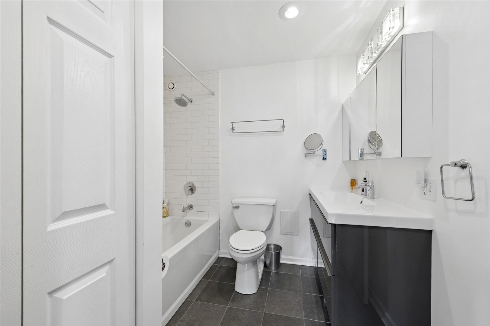 40 East 9th Street Chicago IL 60605