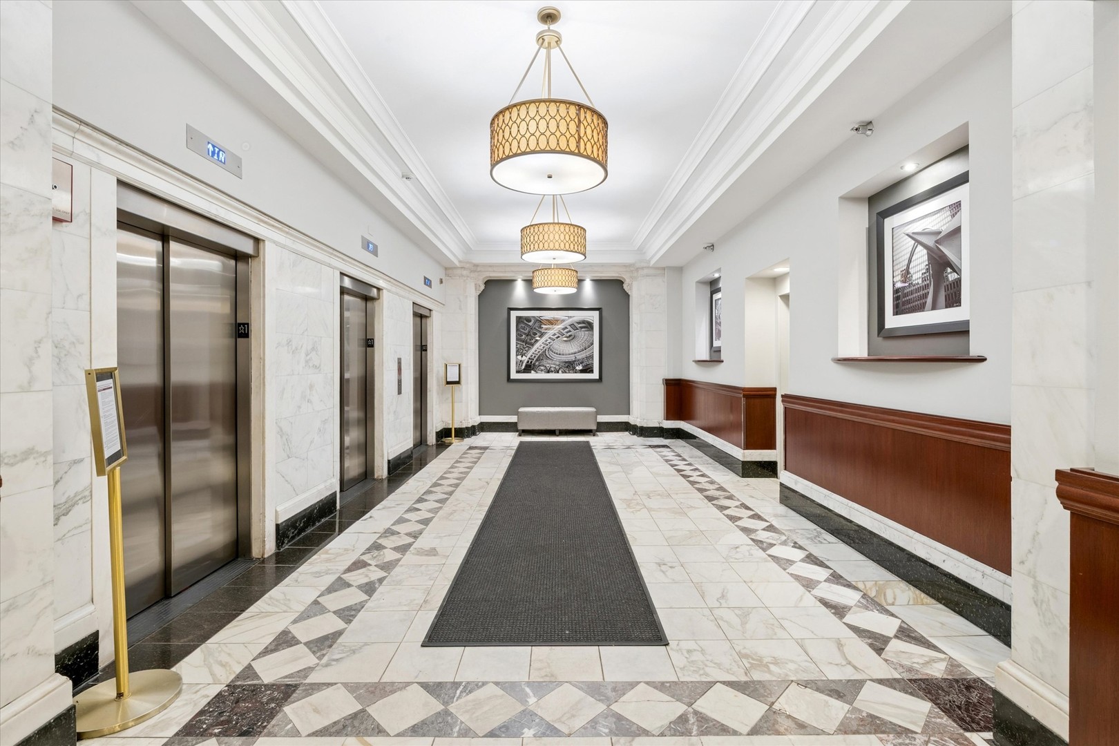 40 East 9th Street Chicago IL 60605