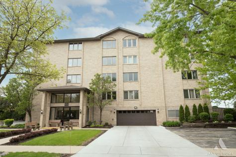 9510 South Kolmar Avenue Oak Lawn IL 60453