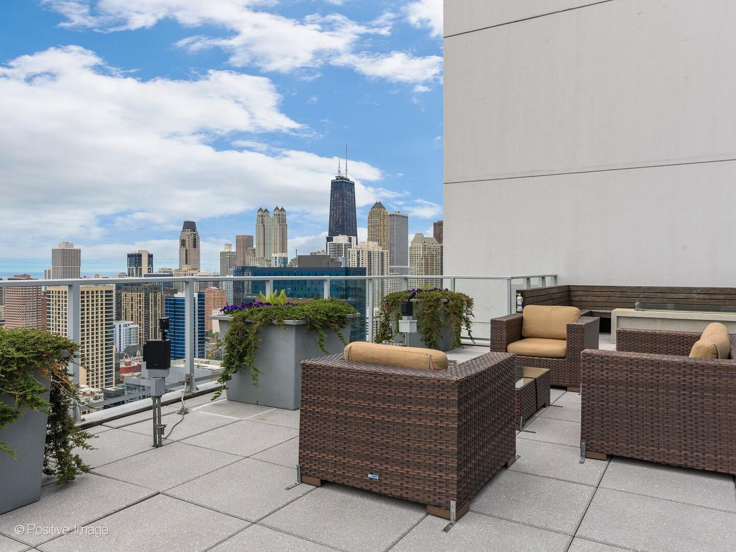 303 West Ohio Street Chicago IL 60654