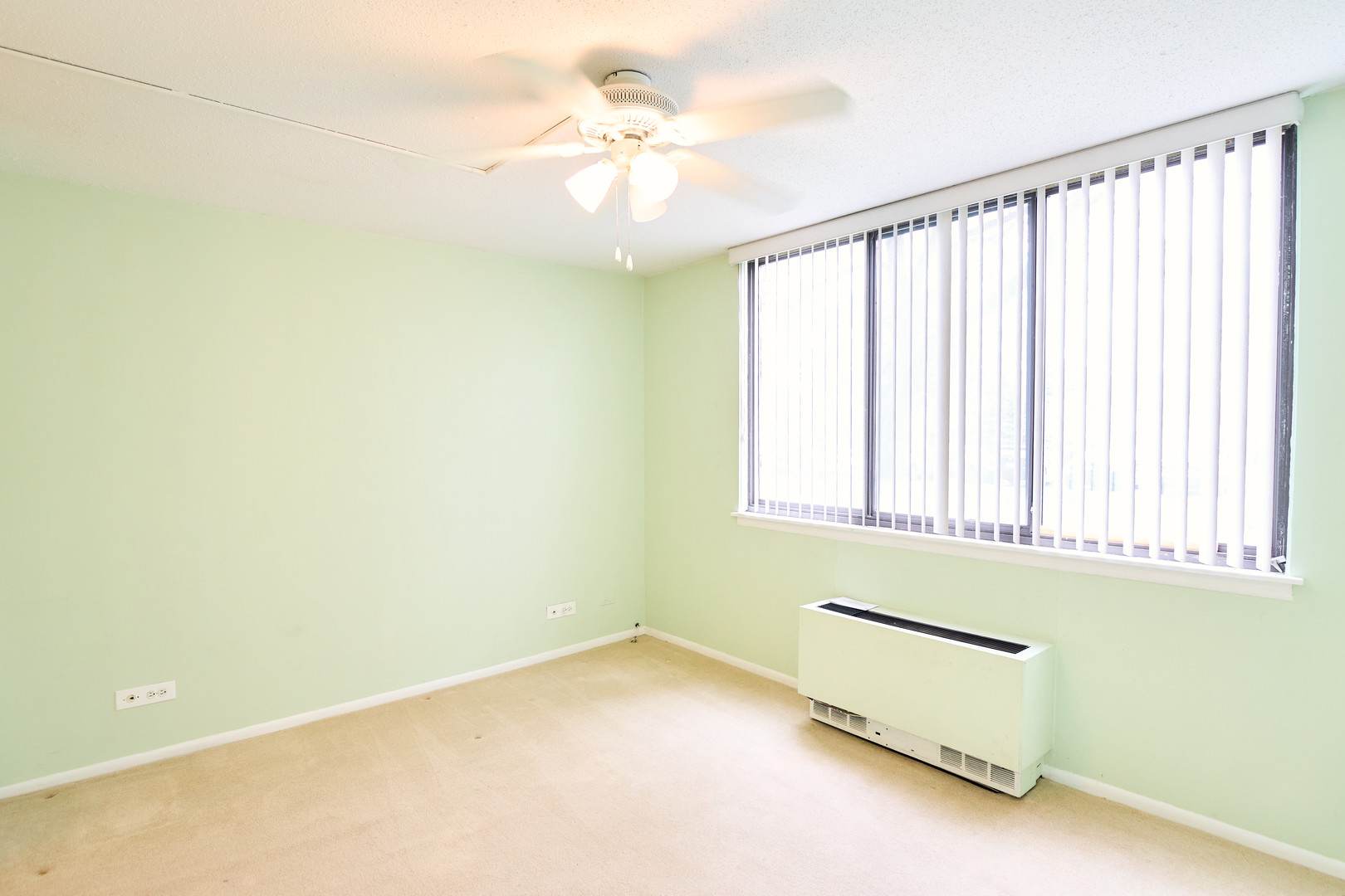 2000 Saint Regis Drive Lombard IL 60148