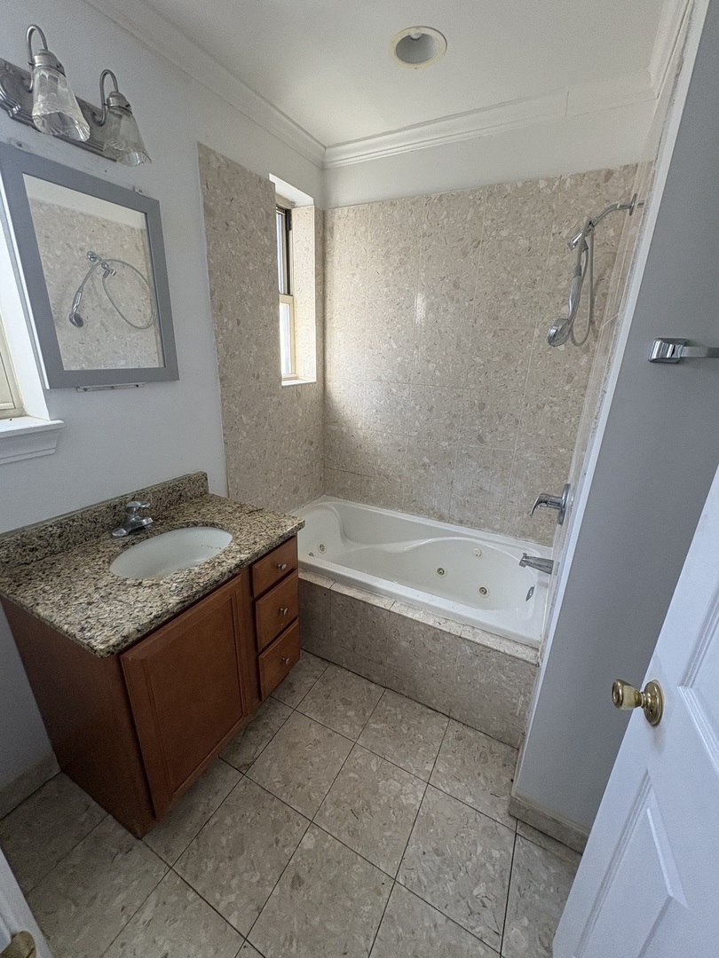 917 East 78th Street Chicago IL 60620