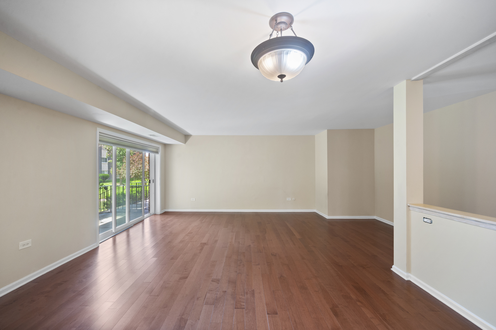 4949 Golf Road Skokie IL 60077