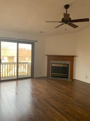 350 Woodridge Circle South Elgin IL 60177