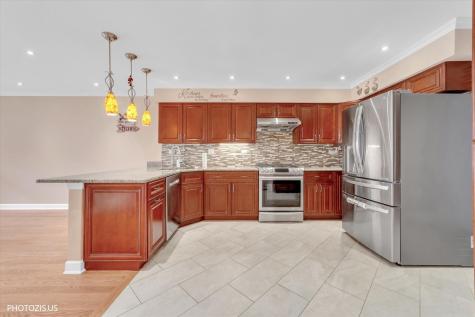 763 Grosse Pointe Circle Vernon Hills IL 60061