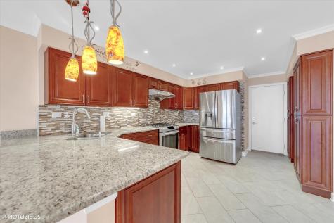 763 Grosse Pointe Circle Vernon Hills IL 60061