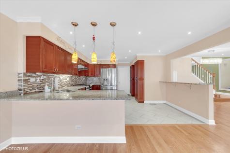 763 Grosse Pointe Circle Vernon Hills IL 60061