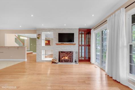 763 Grosse Pointe Circle Vernon Hills IL 60061