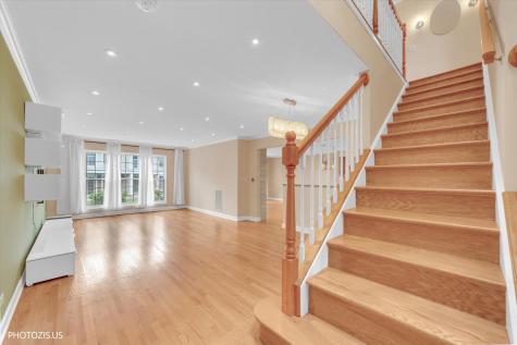763 Grosse Pointe Circle Vernon Hills IL 60061