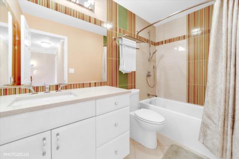763 Grosse Pointe Circle Vernon Hills IL 60061