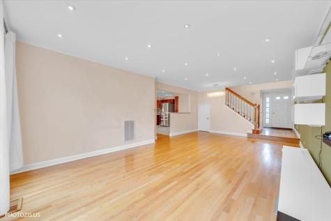 763 Grosse Pointe Circle Vernon Hills IL 60061