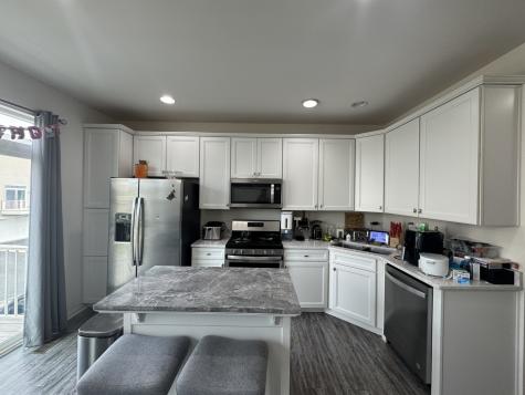 249 Lakeshore Drive Oswego IL 60543