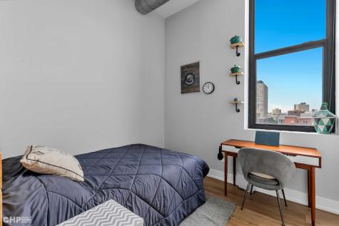 320 East 21st Street Chicago IL 60616