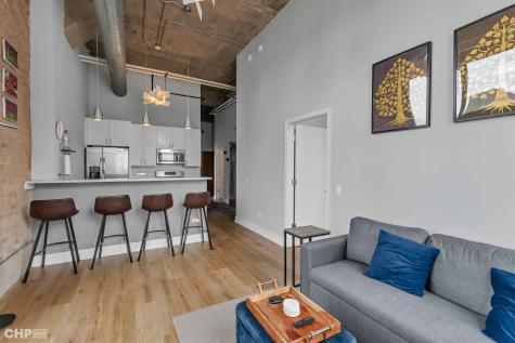 320 East 21st Street Chicago IL 60616