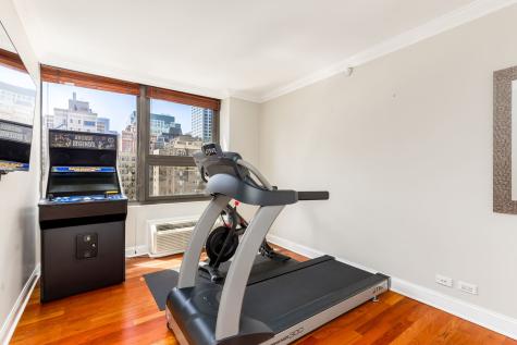 221 East Walton Place Chicago IL 60611