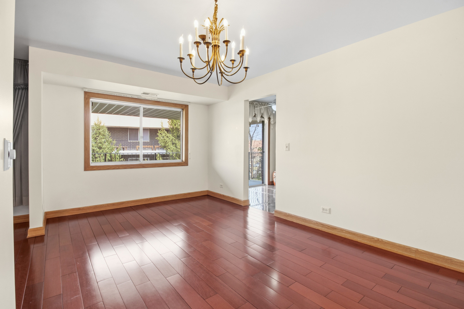 9529 Bronx Avenue Skokie IL 60077