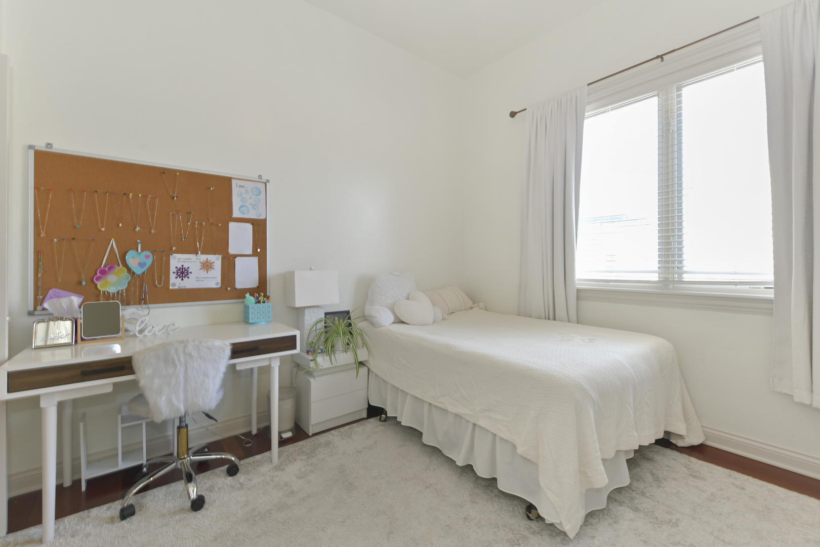 3806 North Ashland Avenue Chicago IL 60613
