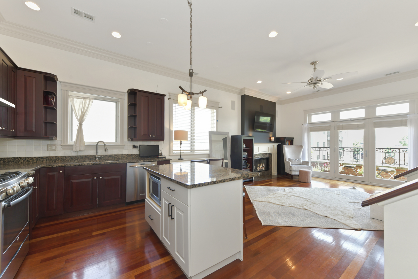 3806 North Ashland Avenue Chicago IL 60613