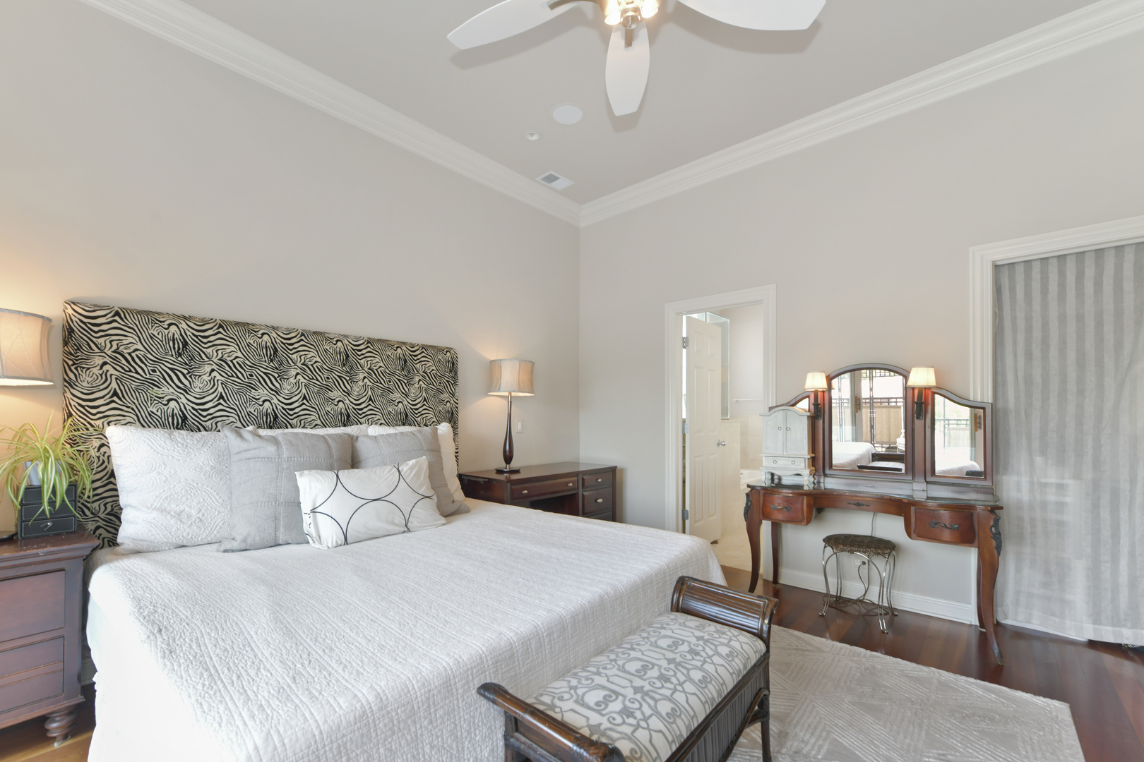 3806 North Ashland Avenue Chicago IL 60613