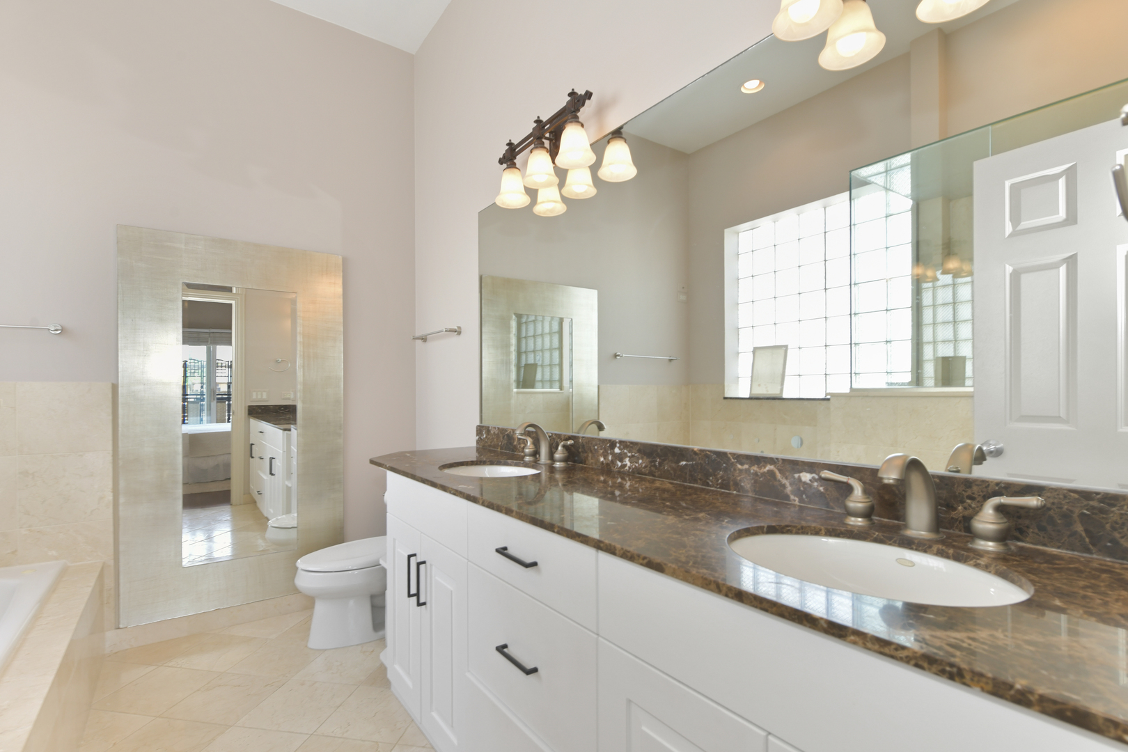 3806 North Ashland Avenue Chicago IL 60613