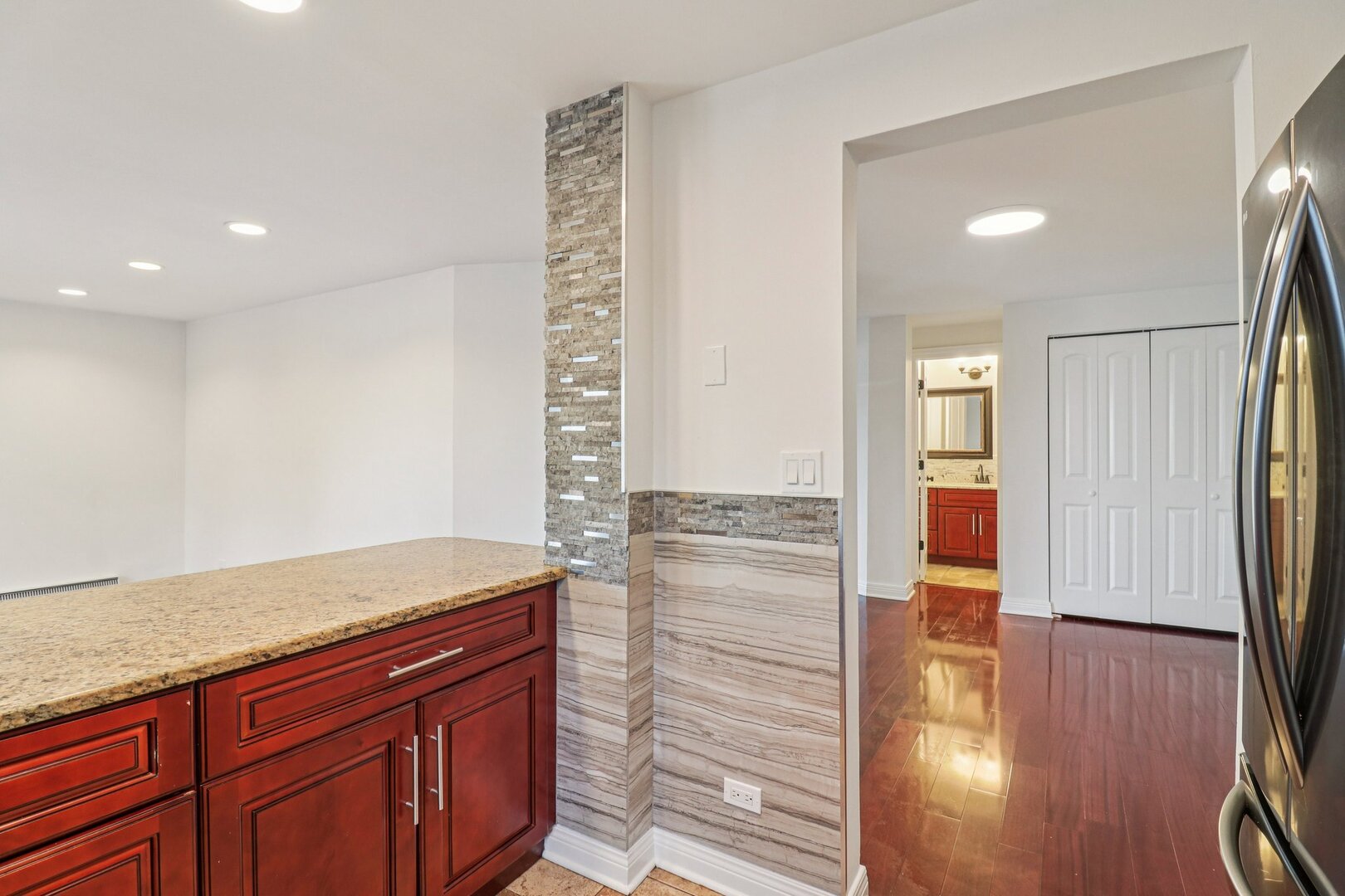 2333 North Neva Avenue Chicago IL 60707
