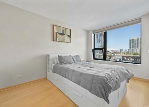 501 North Clinton Street Chicago IL 60654