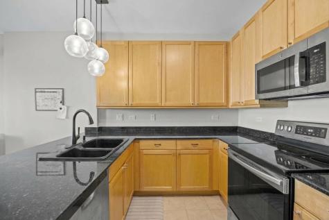 501 North Clinton Street Chicago IL 60654