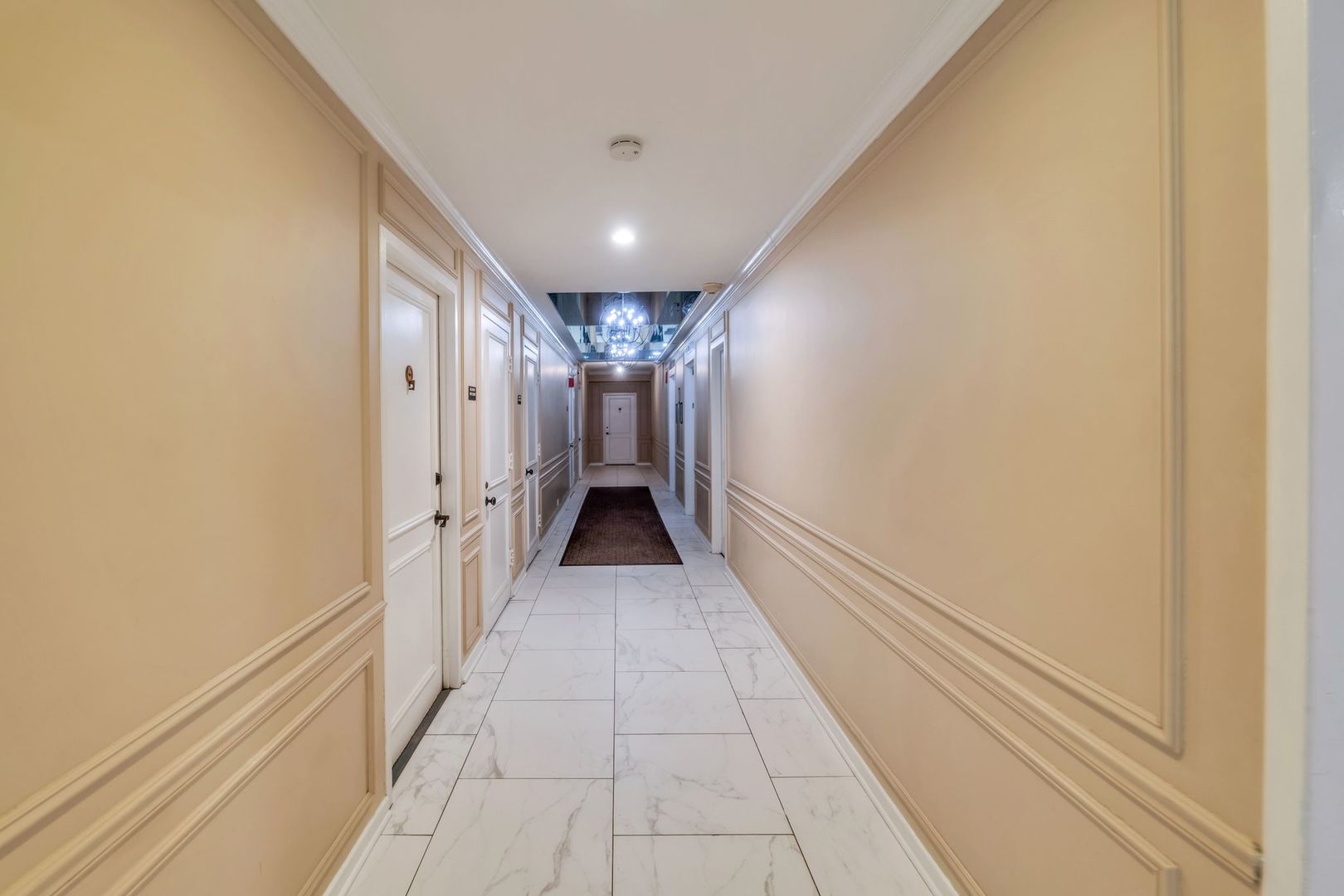 2909 North Sheridan Road Chicago IL 60657