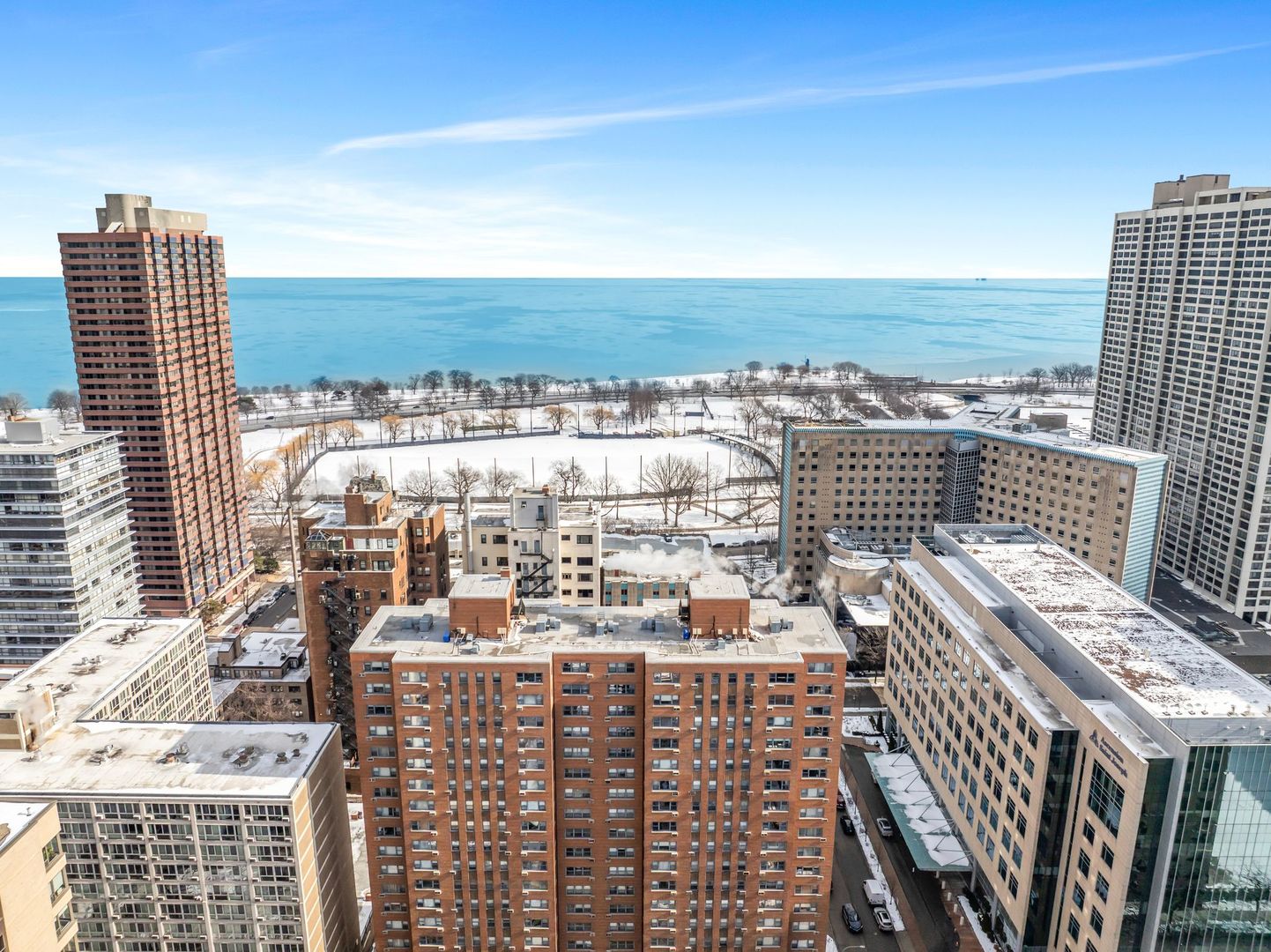 2909 North Sheridan Road Chicago IL 60657