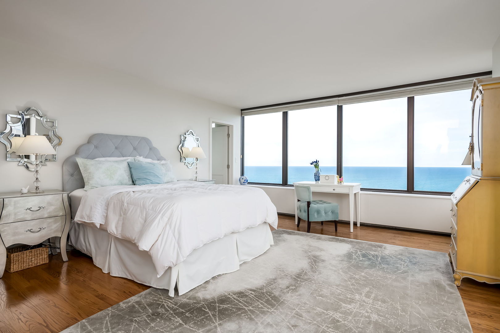 3150 North Lake Shore Drive Chicago IL 60657