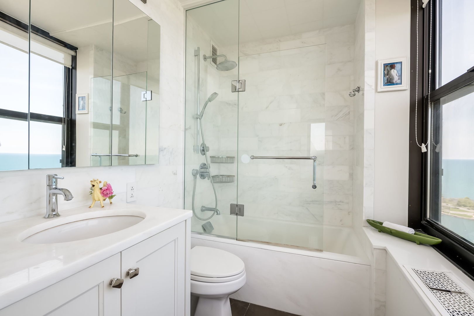 3150 North Lake Shore Drive Chicago IL 60657
