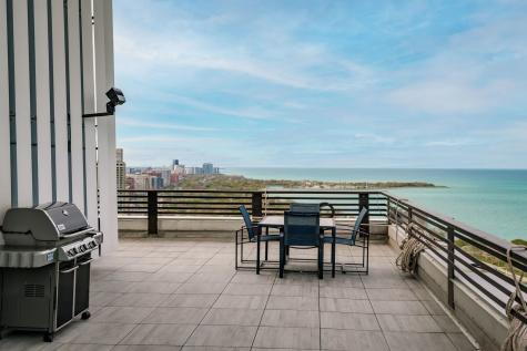 3150 North Lake Shore Drive Chicago IL 60657