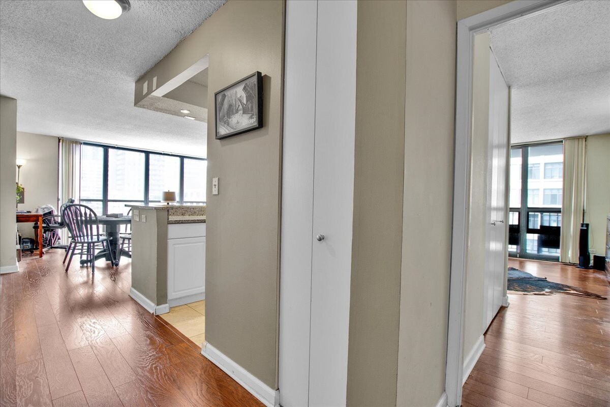 10 East Ontario Street Chicago IL 60611