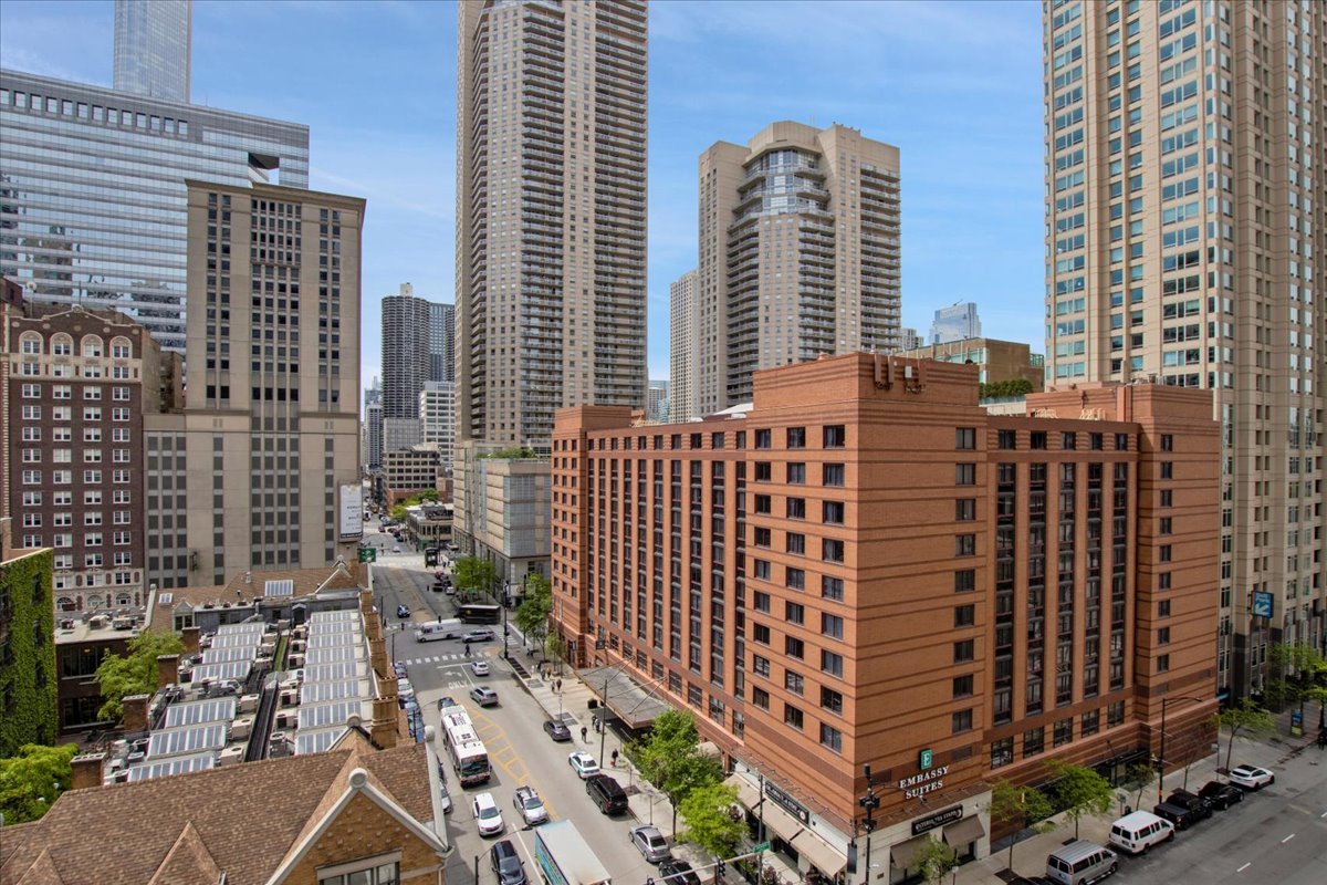 10 East Ontario Street Chicago IL 60611