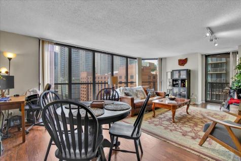 10 East Ontario Street Chicago IL 60611