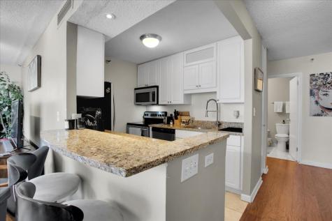 10 East Ontario Street Chicago IL 60611