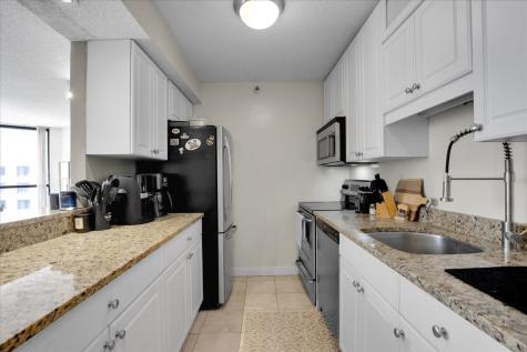 10 East Ontario Street Chicago IL 60611